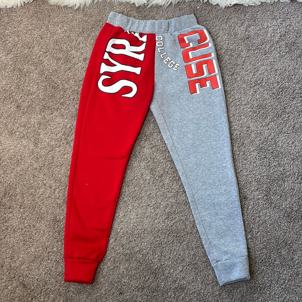 I’m selling these sweatpants because I outgrew them in less than two weeks